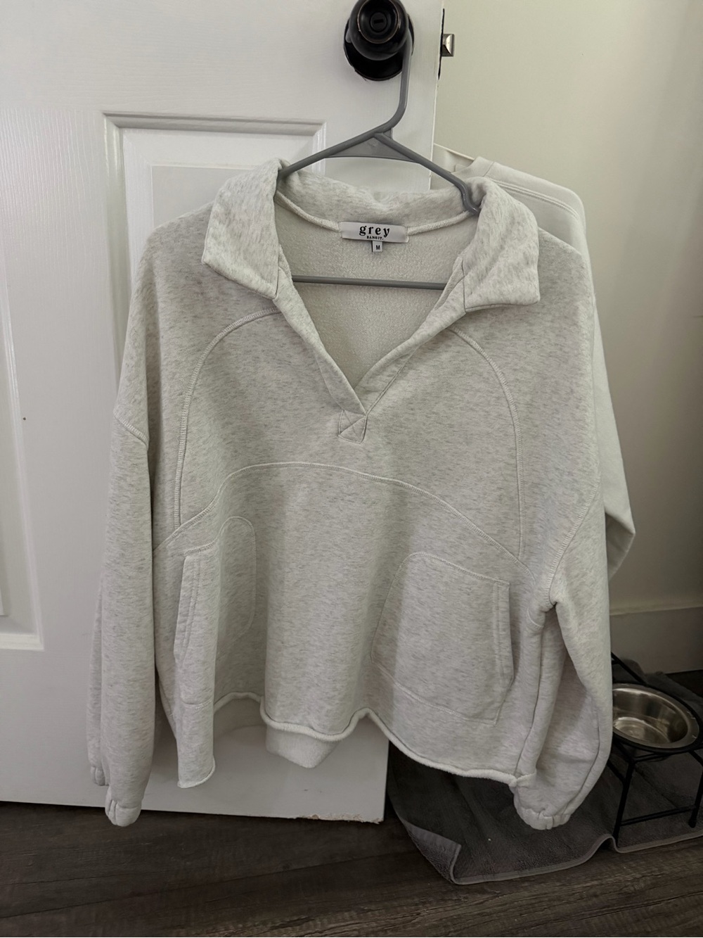 Grey Collared Pullover Sweatshirt - Light Oatmeal